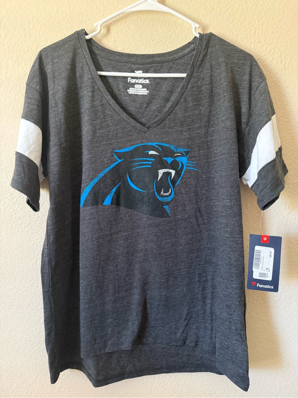 Fanatics Heather Gray Carolina Panthers VNeck Tee w/ Blue and Black Logo SizeM